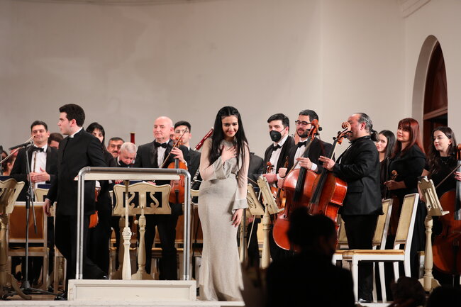 Azərbaycan Dövlət Akademik Filarmoniyasında Məktəb-studiyanın iki məzununun konserti keçirildi - FOTOLAR