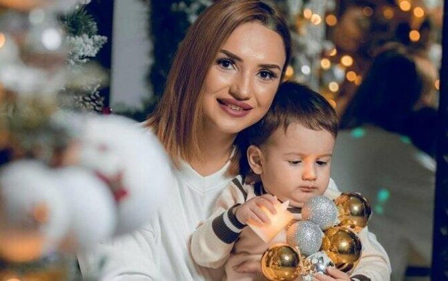Türkiyəyə ərə gedən aktrisa övladını da götürüb Bakıya qayıtdı: "Getsəm öləcəyəm..." - FOTO