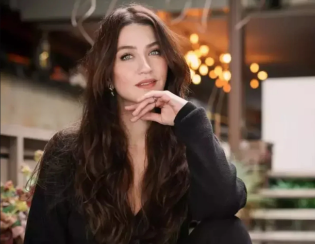 Ceren Benderlioğlu: Irmak Asan Güvənən Biri Deyil