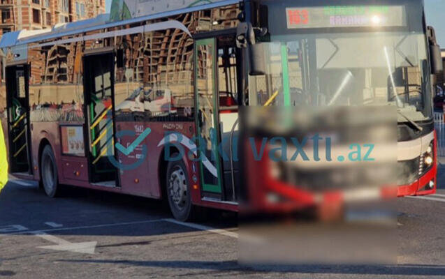 "Koroğlu"da piyada avtobusun altında qalaraq öldü - FOTO