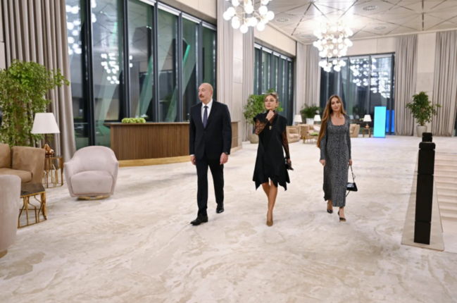 Prezident İlham Əliyevin adından AQEM-in 7-ci Zirvə Görüşünün iştirakçılarının şərəfinə şam yeməyi verilib - Foto