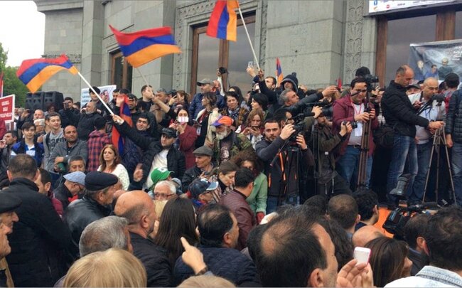 Ermənistanda 49 aksiya iştirakçısına cinayət işi açılıb, 5 nəfər isə həbs olunub