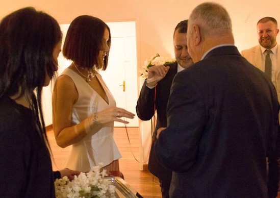 Gülşənin 100 minlik üzüyü - FOTO