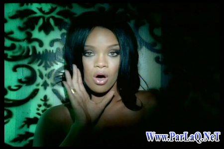 Rihanna-dan Şəkillər