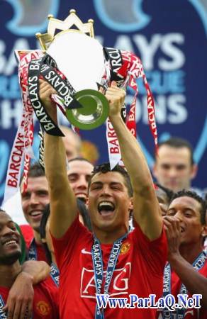 2007-2008 sezonunun çempionu Manchester United oldu