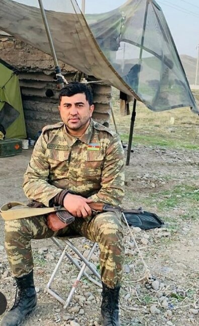 Lalə Məmmədova cəbhədə döyüşən müğənnidən yazdı