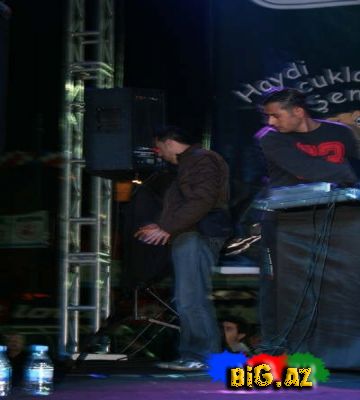 Sagopa Kajmer-Tamu otobüsü, Şahit varsa konuş, Gözlerim ağlak (ft kolera)