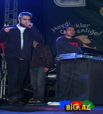 Sagopa Kajmer-Tamu otobüsü, Şahit varsa konuş, Gözlerim ağlak (ft kolera)