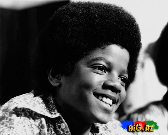 Michael Jackson`dan Şəkillər...
