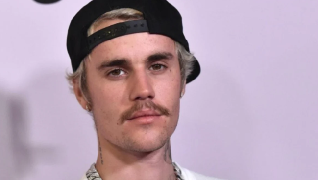 Justin Bieber keçmiş sevgilisi Selena Gomezlə barışmaq istəyir