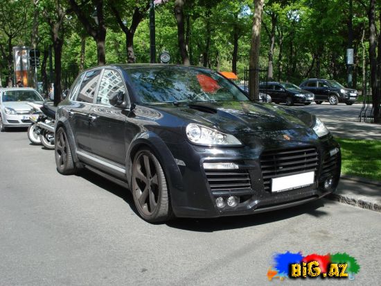 Porsche Cayenne MAGNUM