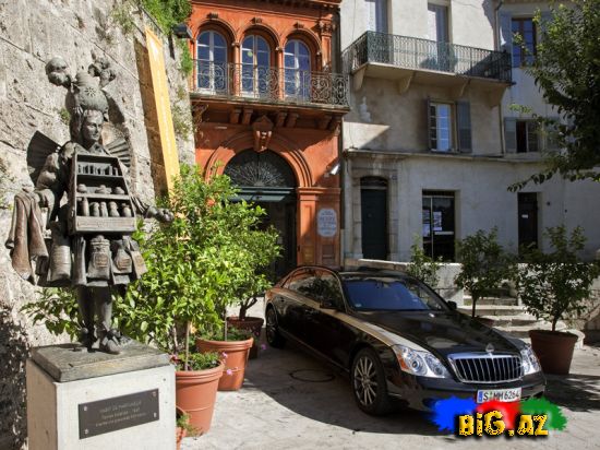 Maybach Zeppelin 2010