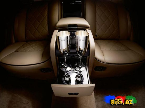 Maybach Zeppelin 2010