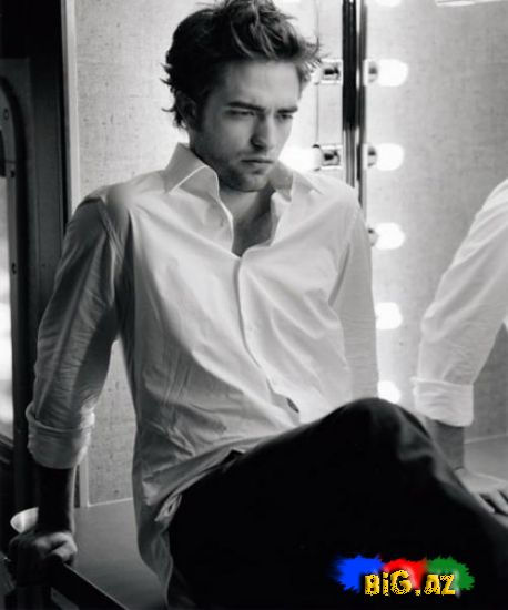 Robert Pattinson