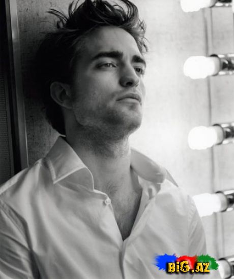 Robert Pattinson