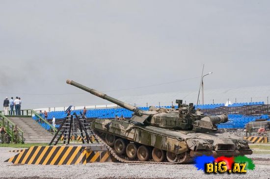 Jukovskidə tank şounun məşqləri
