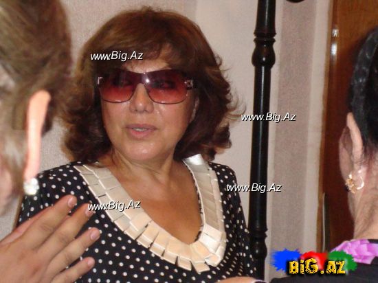 Flora Kərimova`nın 69 yaşı tamam oldu (Foto)