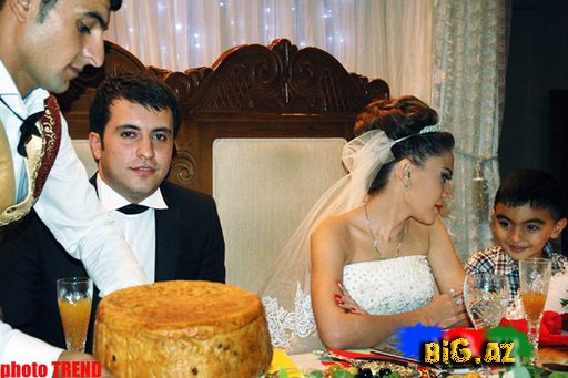 Xəzər TV - nin aparıcısı Lalə Əlimuxtarovanın bacısının toyundan Fotoşəkillər