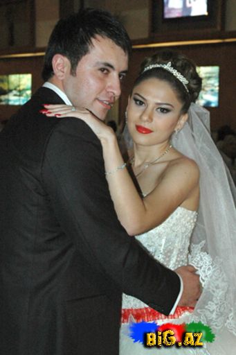 Xəzər TV - nin aparıcısı Lalə Əlimuxtarovanın bacısının toyundan Fotoşəkillər