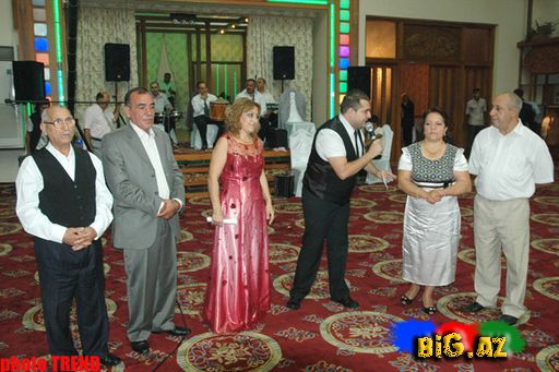 Xəzər TV - nin aparıcısı Lalə Əlimuxtarovanın bacısının toyundan Fotoşəkillər
