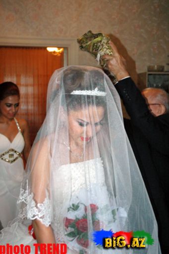 Xəzər TV - nin aparıcısı Lalə Əlimuxtarovanın bacısının toyundan Fotoşəkillər