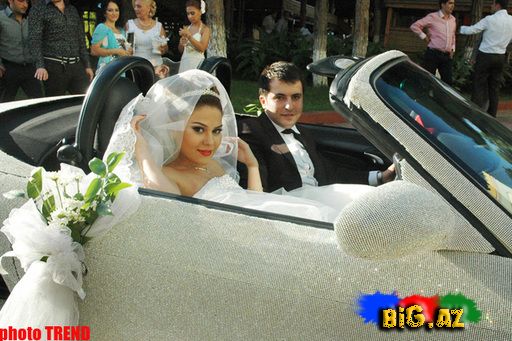 Xəzər TV - nin aparıcısı Lalə Əlimuxtarovanın bacısının toyundan Fotoşəkillər