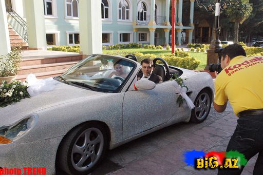 Xəzər TV - nin aparıcısı Lalə Əlimuxtarovanın bacısının toyundan Fotoşəkillər