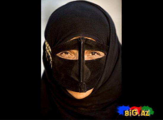 İran qadınlarında ənənəvi maskalar