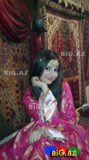 Aynişan Quliyeva Foto + Video