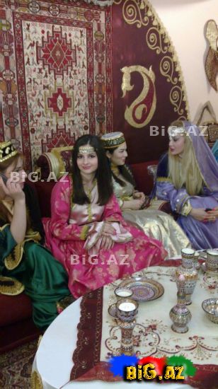 Aynişan Quliyeva Foto + Video