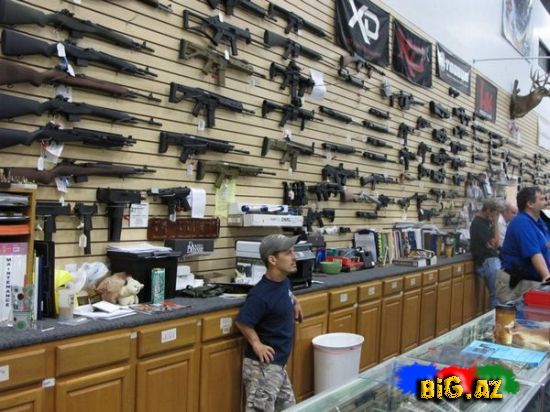 ABŞ`da silah bazarlığı