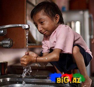 Dünyanın ən balaca boy adamı müəyyənləşdi