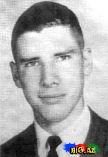 Məşhurların məktəb şəkilləri