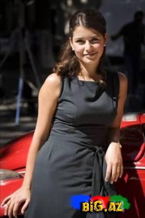 Məşhurlar hansı məktəbdən məzun