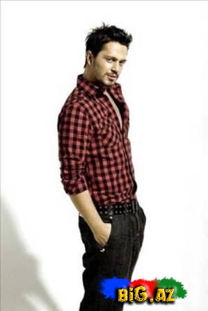 Məşhurlar hansı məktəbdən məzun