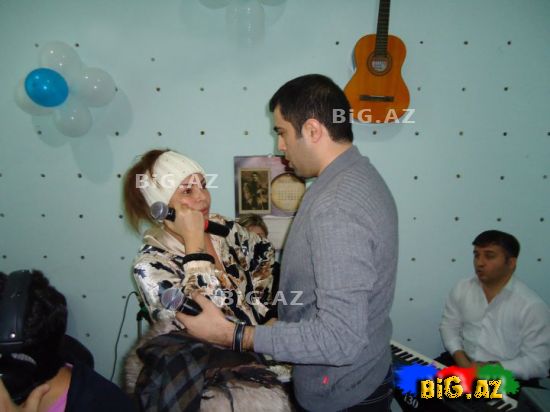 Aygün Kazımova 106.3 FM`də! [31.12.2010]