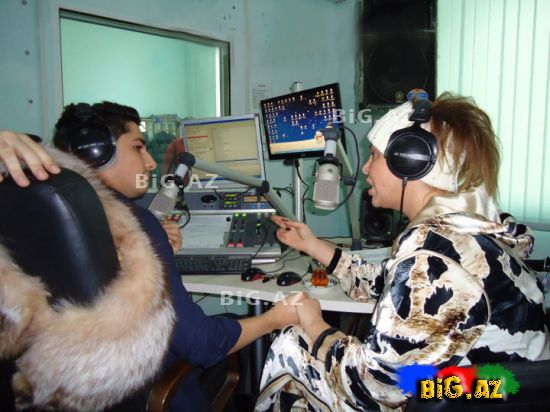 Aygün Kazımova 106.3 FM`də! [31.12.2010]