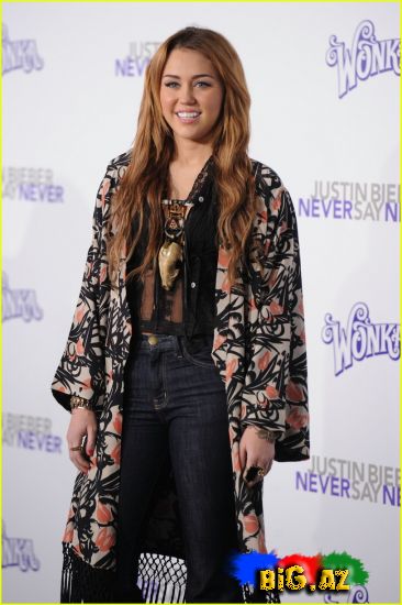 Miley Cyrus-Selena Gomez