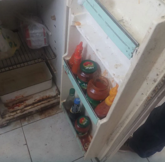 Azərbaycanda bəzi məktəblərin bufetlərində qadağan edilən məhsullar satılırmış - FOTO