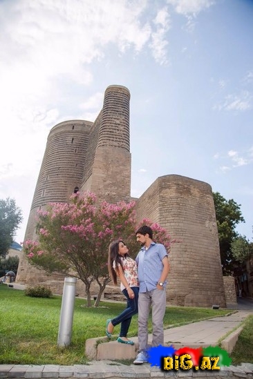 Elza Seyidcahanın qızı nişanlısı ilə fotosessiya etdirib - FOTO