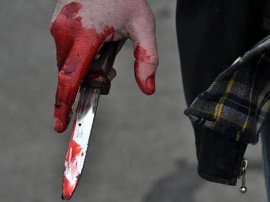 Bakıda sevgilisindən pul ala bilməyən gey onun başını kəsdi