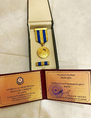 Ceyhun Novruzovdan tarixi yaddaşımızı əks etdirən yeni kitab: "Öç"dən "Zəfər"ə gedən yol - FOTOlar