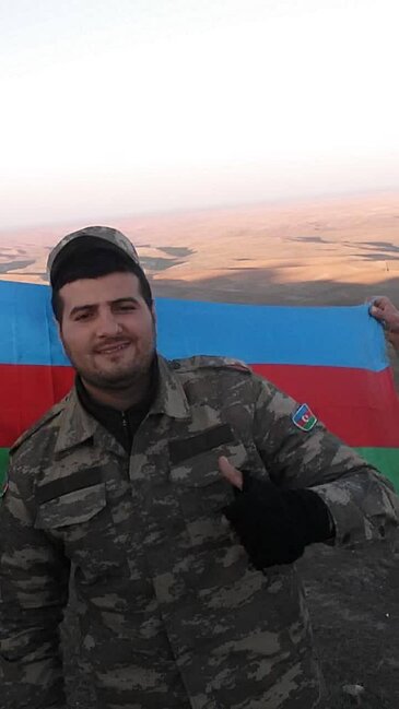 Altı aylıq körpəsini qoyub cəbhəyə könüllü yollanan İGİDİMİZİ TANIYAQ - FOTO/VİDEO