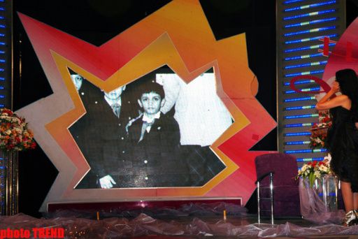 Xalq artisti Faiq Ağayev ''Ulduz oldun''da hönkür-hönkür ağladı [Foto,Video]