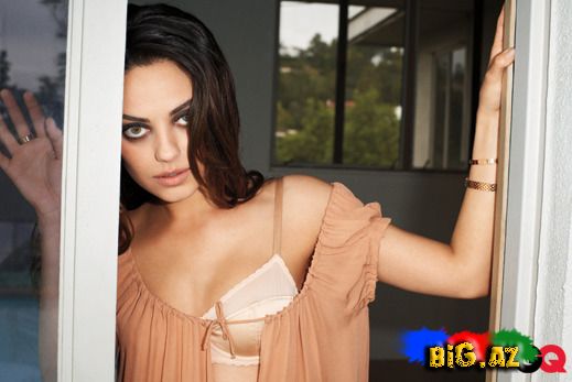 Mila Kunis GQ Pozaları