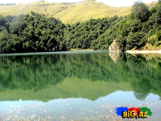 Sirləri bilinməyən göllər