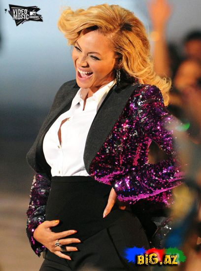 Ana olmağa hazırlaşan daha bir dünya ulduzu Beyonce [Foto]