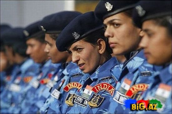 Dünyanın polis qadınları 