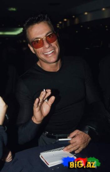 Jan Klod Van Damme cavanlıqdan qocalığa [Foto]