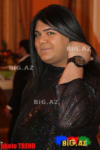 Emil Bədəlov ilin toyunu çaldırdı (Foto)